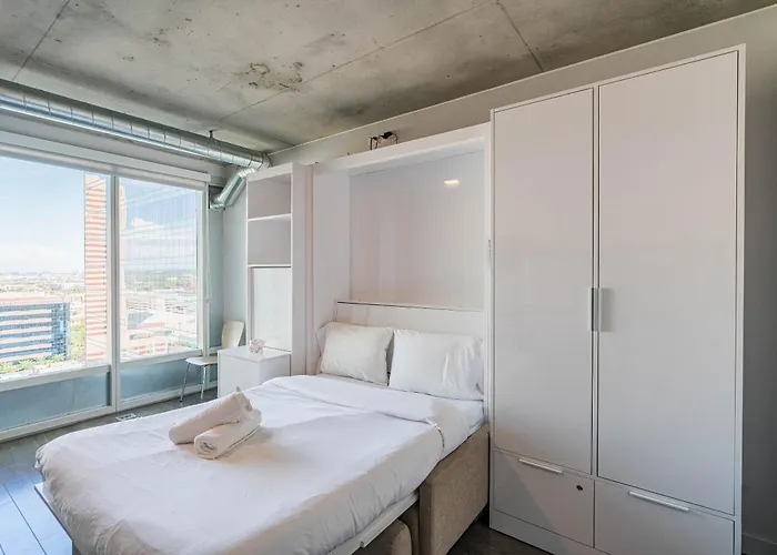 Apartment Panoramic Studio-1br-3br, Pool, Gym, Parking, Patio, Bbq *