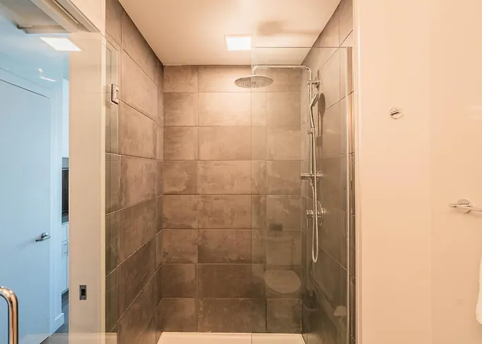 Panoramic Studio-1br-3br, Pool, Gym, Parking, Patio, Bbq Apartment