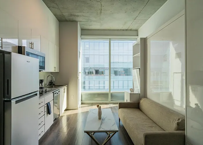 Panoramic Studio-1br-3br, Pool, Gym, Parking, Patio, Bbq Apartment
