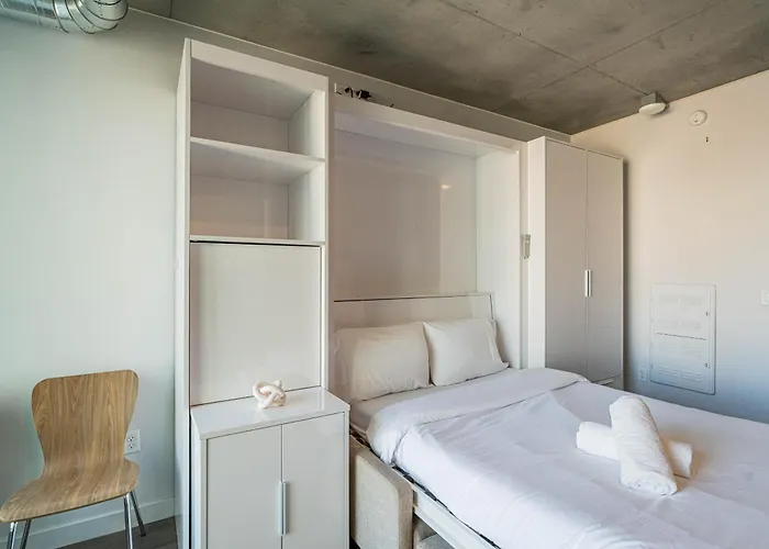 Panoramic Studio-1br-3br, Pool, Gym, Parking, Patio, Bbq * Phoenix