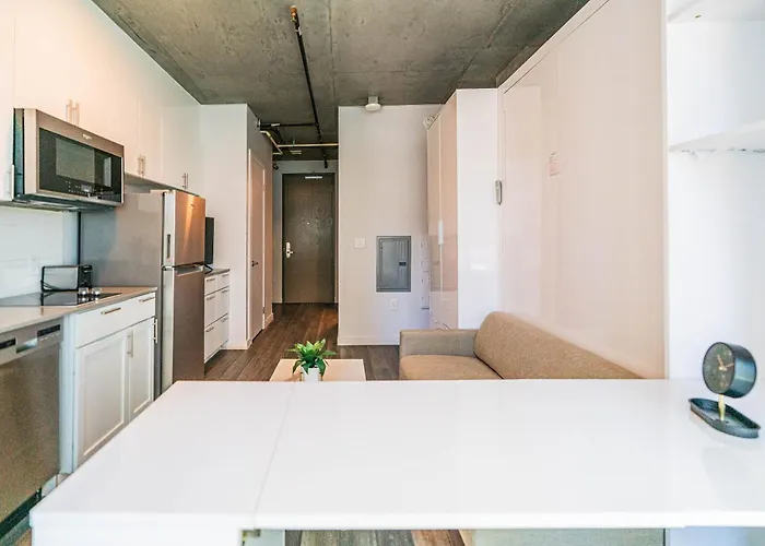 Apartment Panoramic Studio-1br-3br, Pool, Gym, Parking, Patio, Bbq *