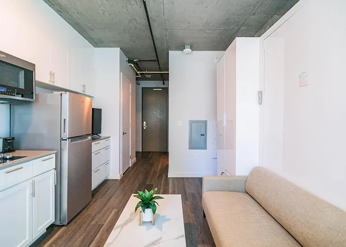 Apartment Panoramic Studio-1br-3br, Pool, Gym, Parking, Patio, Bbq