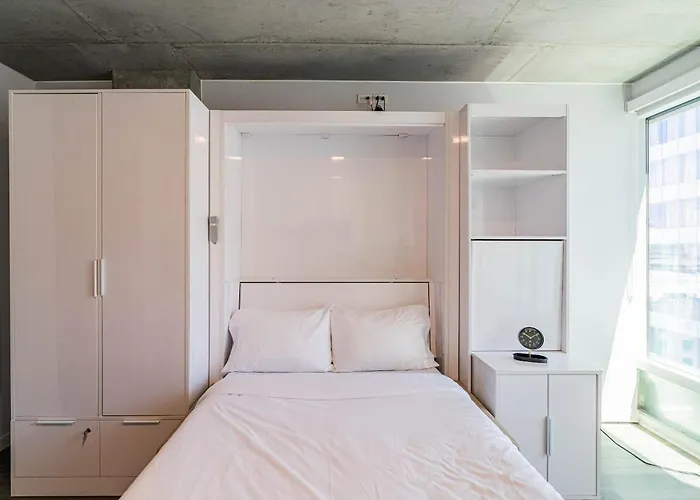 Panoramic Studio-1br-3br, Pool, Gym, Parking, Patio, Bbq Apartment